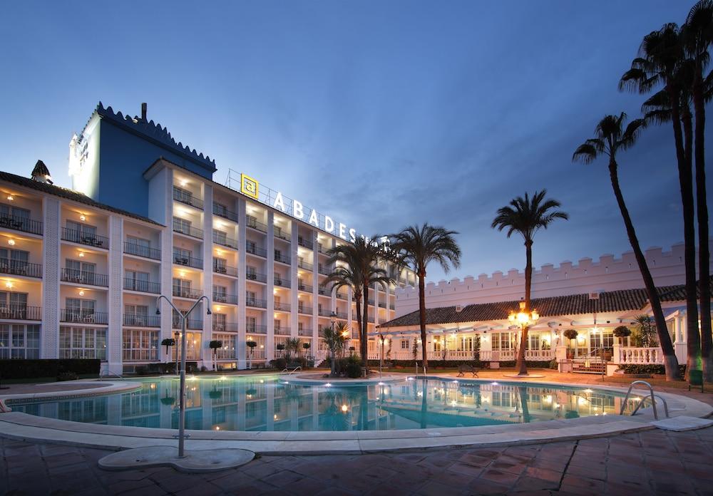 Hotel Abades Benacazón Exterior foto